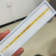 Yellow Sapphire Lot (12 ct)